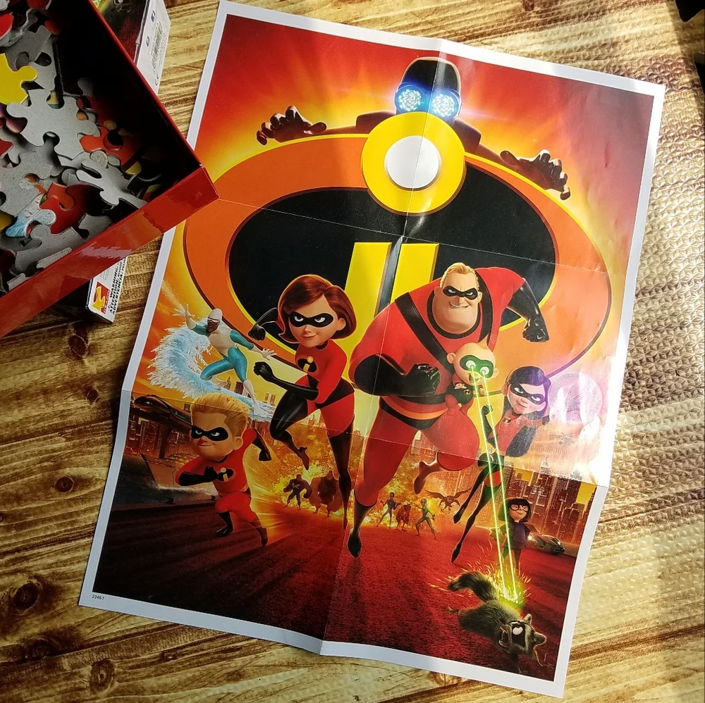 Incredibles 2 Jigsaw Puzzle 300 Pieces Ceaco Complete Free Poster Disney Pixar